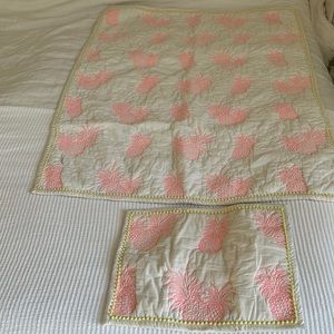 Baby girl crib bedding pineapple quilt and pillowcase ANTHROPOLOGIE like NEW set